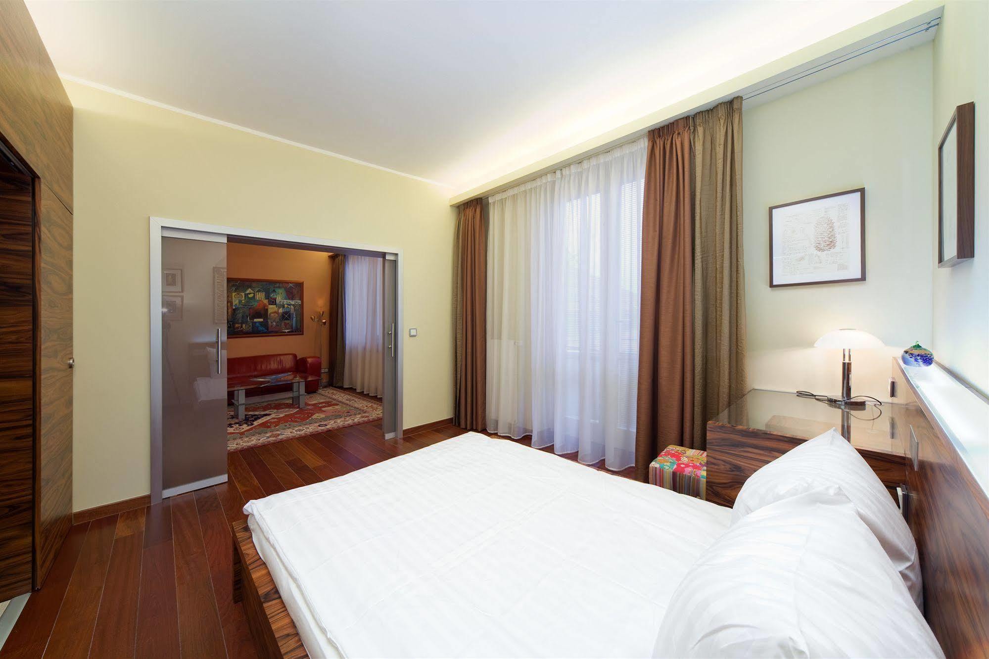 Apart Otel Louren - The Bridge 4*